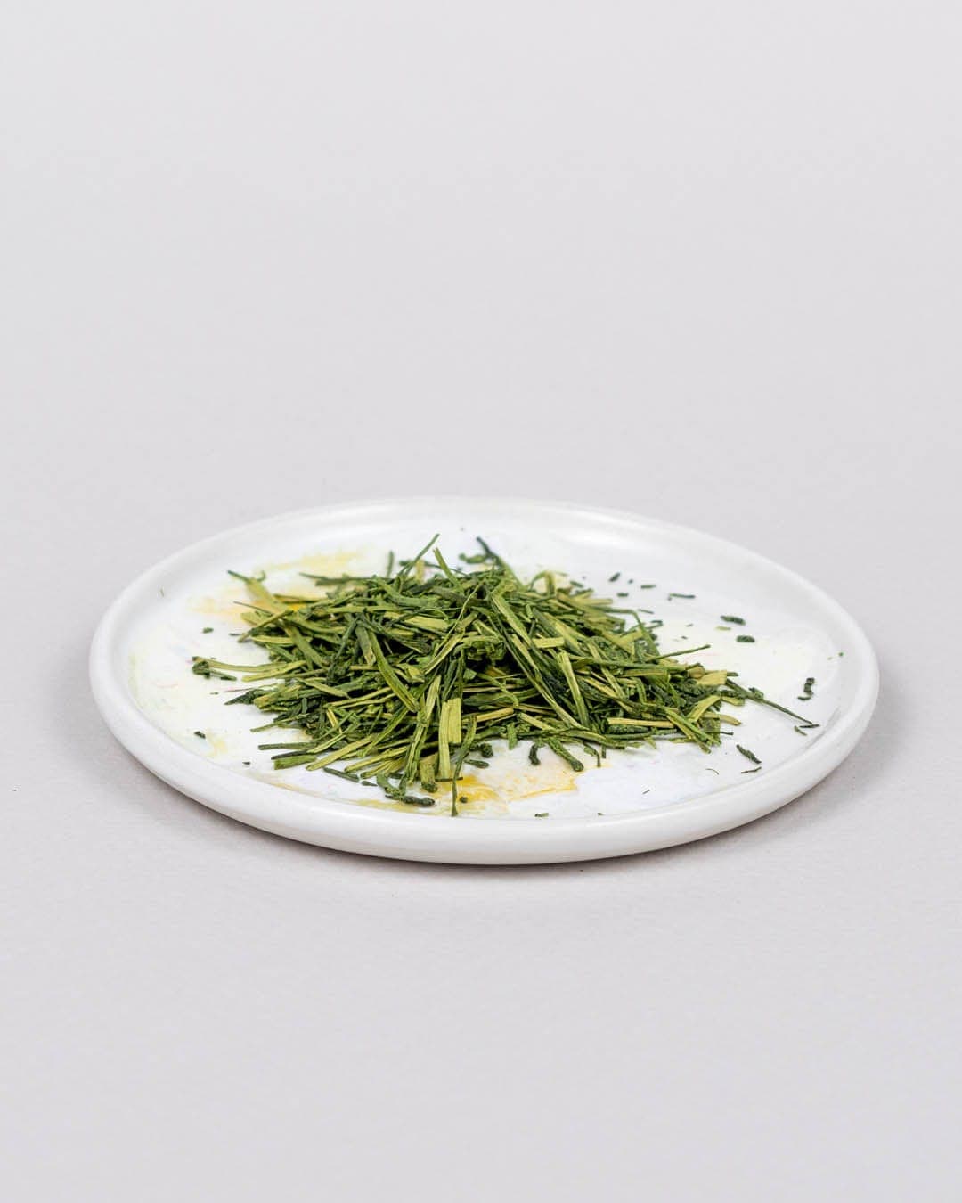 Matcha-iri Karigane (shaded kukicha)