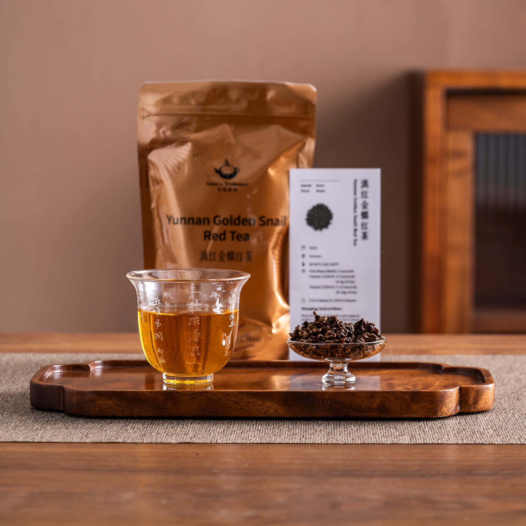 Golden Snail Red Tea